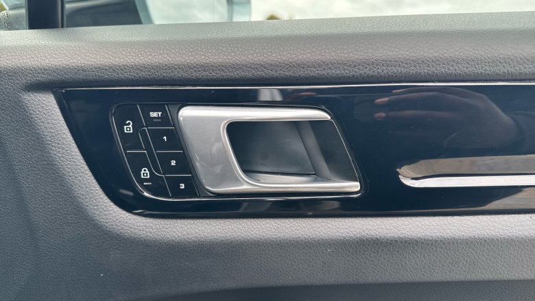 Porsche Cayenne 5dr Tiptronic S Petrol Estate